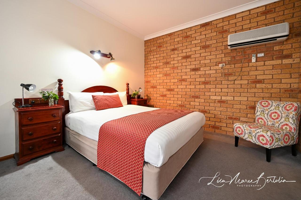 Narrandera Club Motor Inn Exterior foto